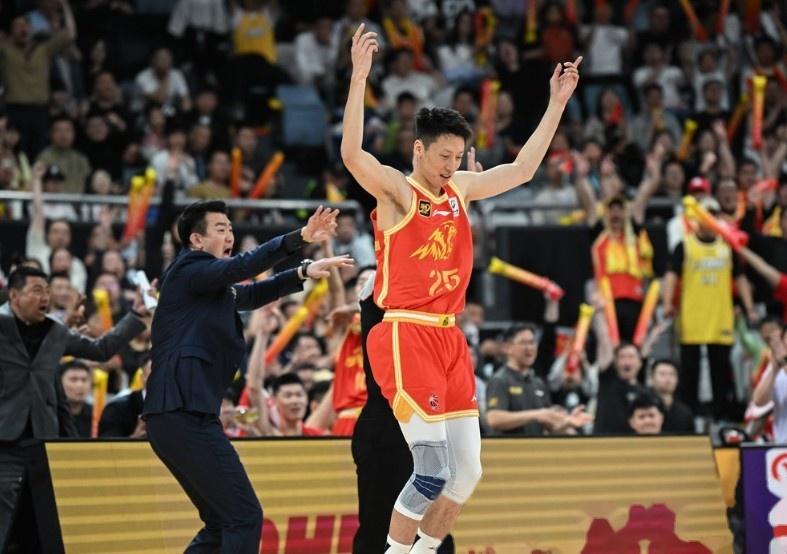 关于CBA季后赛冲刺阶段再迎强敌，里尔再遭质疑，主帅态度：态度坚定，赛程密集仍需轮换的信息-开云平台